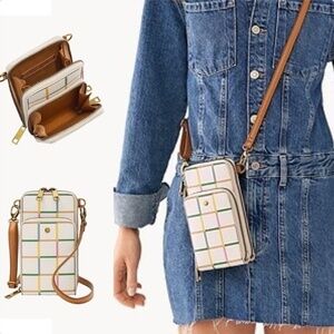 Fossil Phone Crossbody Bag   NWT
